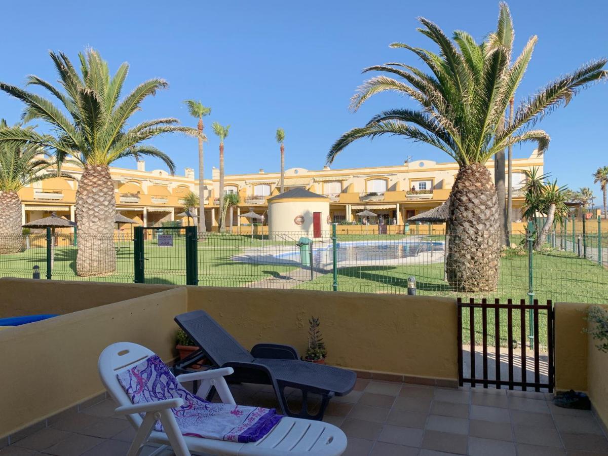 Apartamento Apartamento Primera Linea De Playa Con Piscina.